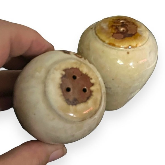 Stoneware‎ Believe Snowman Salt and Pepper Shaker Set Brown Rust Glaze Pottery - Picture 5 of 9